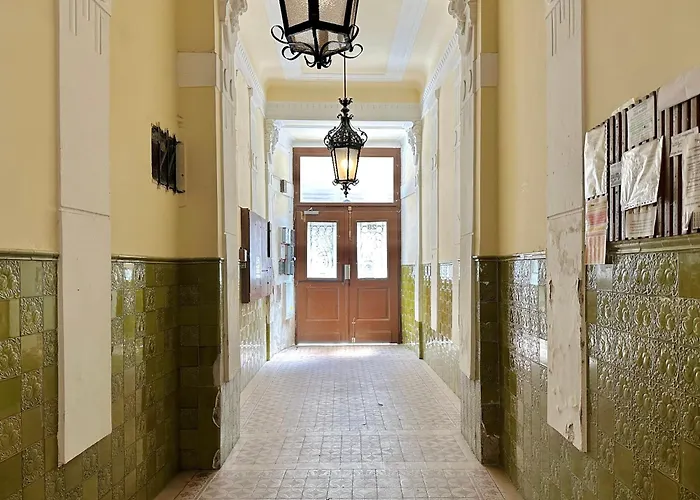 Apartament Secret Vaults