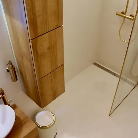 Apartment Secret Vaults