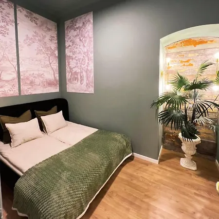 Apartment Secret Vaults *