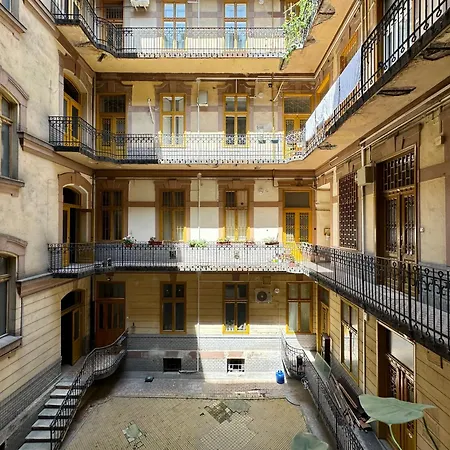 Apartment Secret Vaults *
