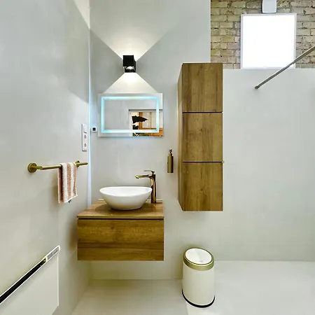 Apartment Secret Vaults *