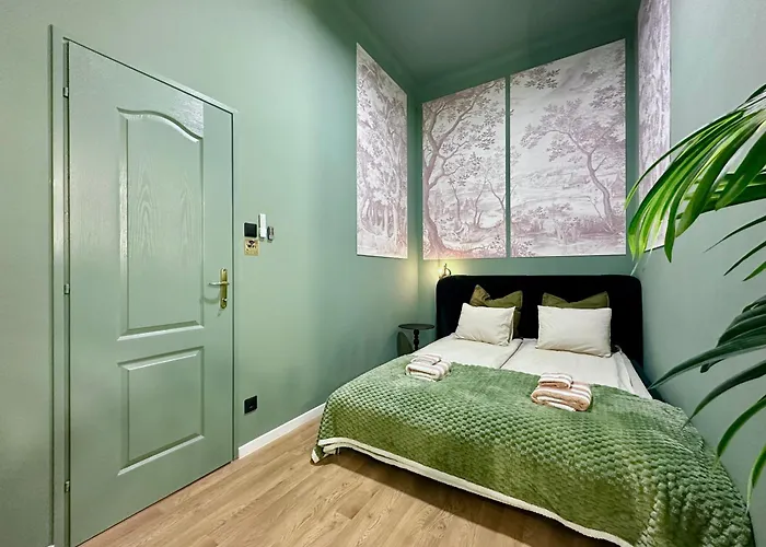 Secret Vaults * Budapest