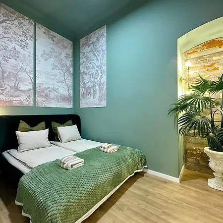 Secret Vaults Apartman