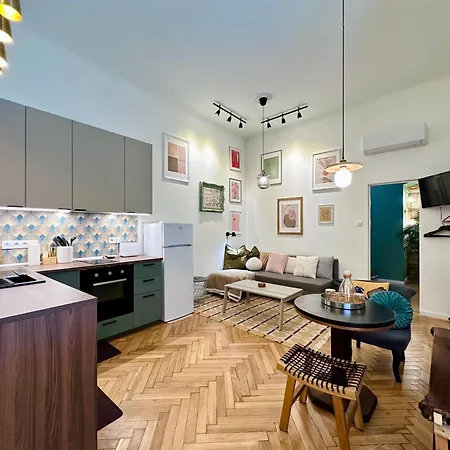 Secret Vaults * Budapest